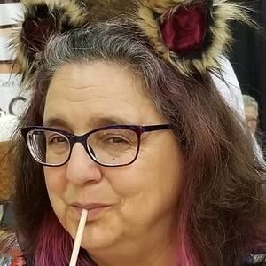 Meet your Posher, Deborah